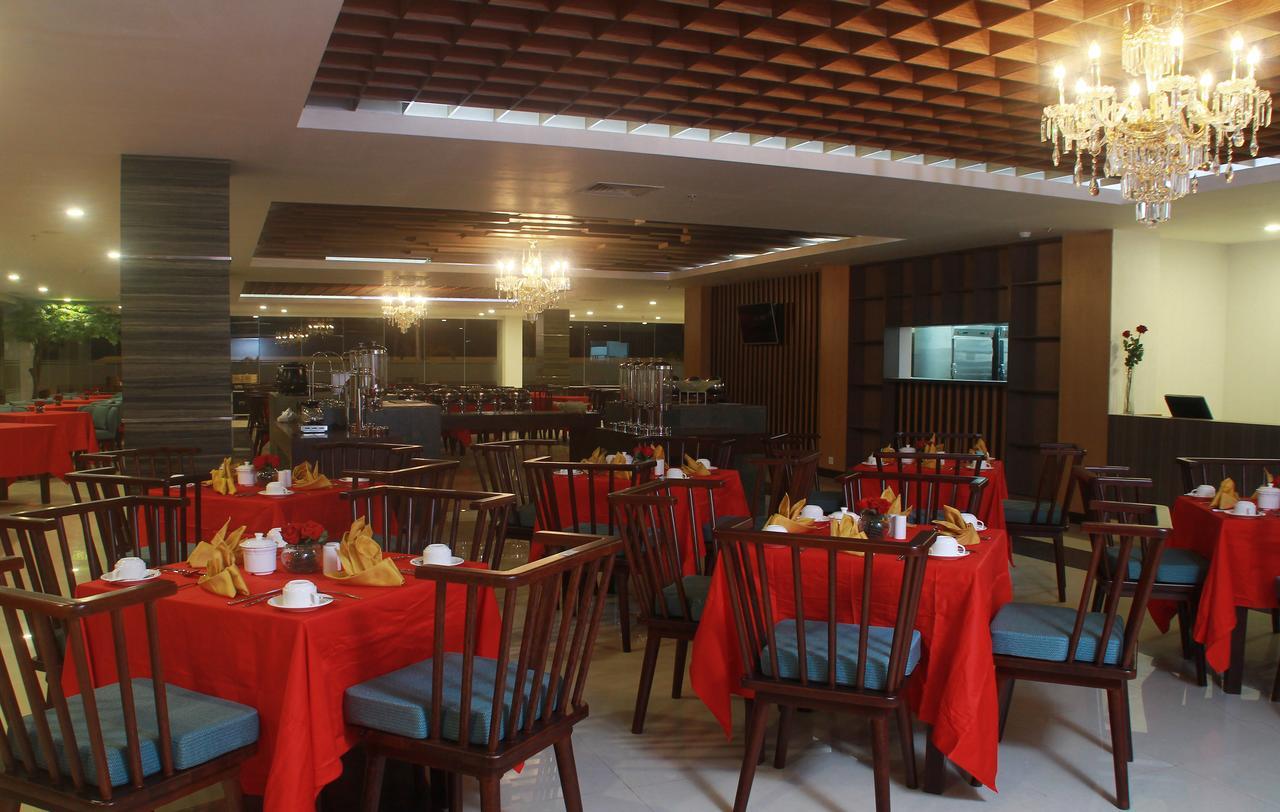 Sutanraja Hotel Kotamobagu Εξωτερικό φωτογραφία