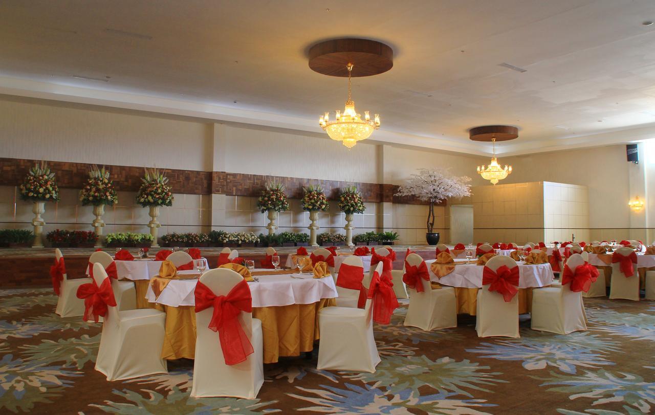 Sutanraja Hotel Kotamobagu Εξωτερικό φωτογραφία